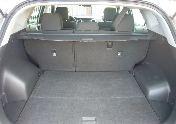Hyundai Tucson cena 63700 przebieg: 176000, rok produkcji 2015 z Krzeszowice małe 211